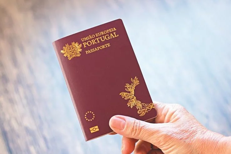 Como tirar passaporte português?