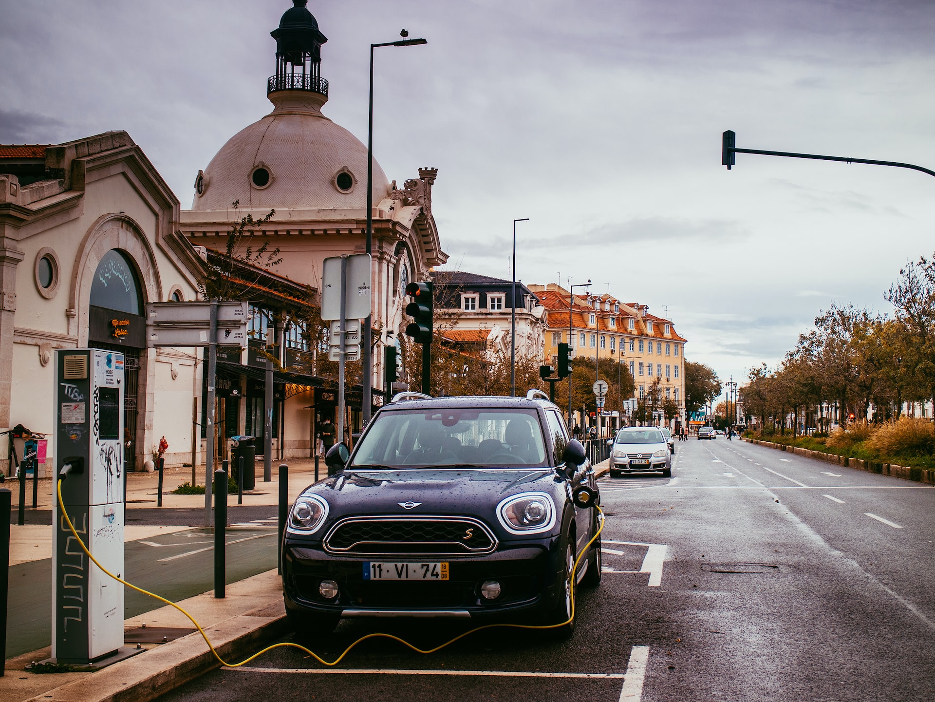 como comprar carro em portugal