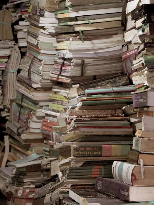 carles-rabada-05ci_hxKWr4-unsplash