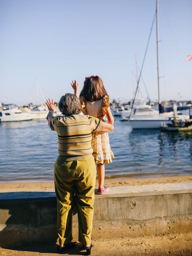 pexels-rodnae-productions-5637748