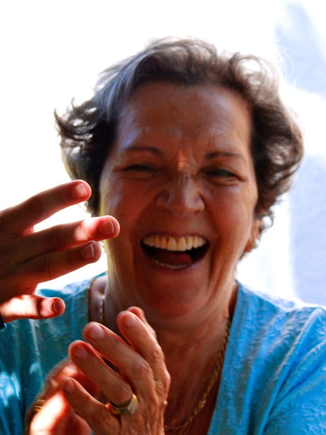 ainara-oto-AOL94TAX0tU-unsplash