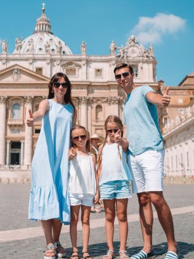 happy-family-vatican-city-st-peter-s-basilica-church-rome-italy